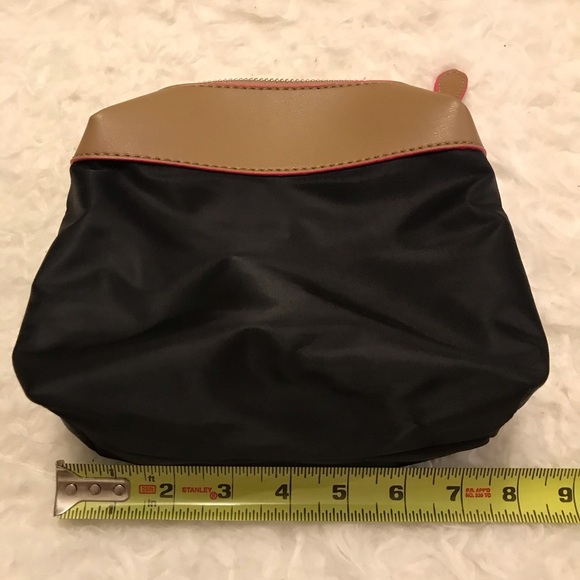 Makeup bag - Picture 4 of 5